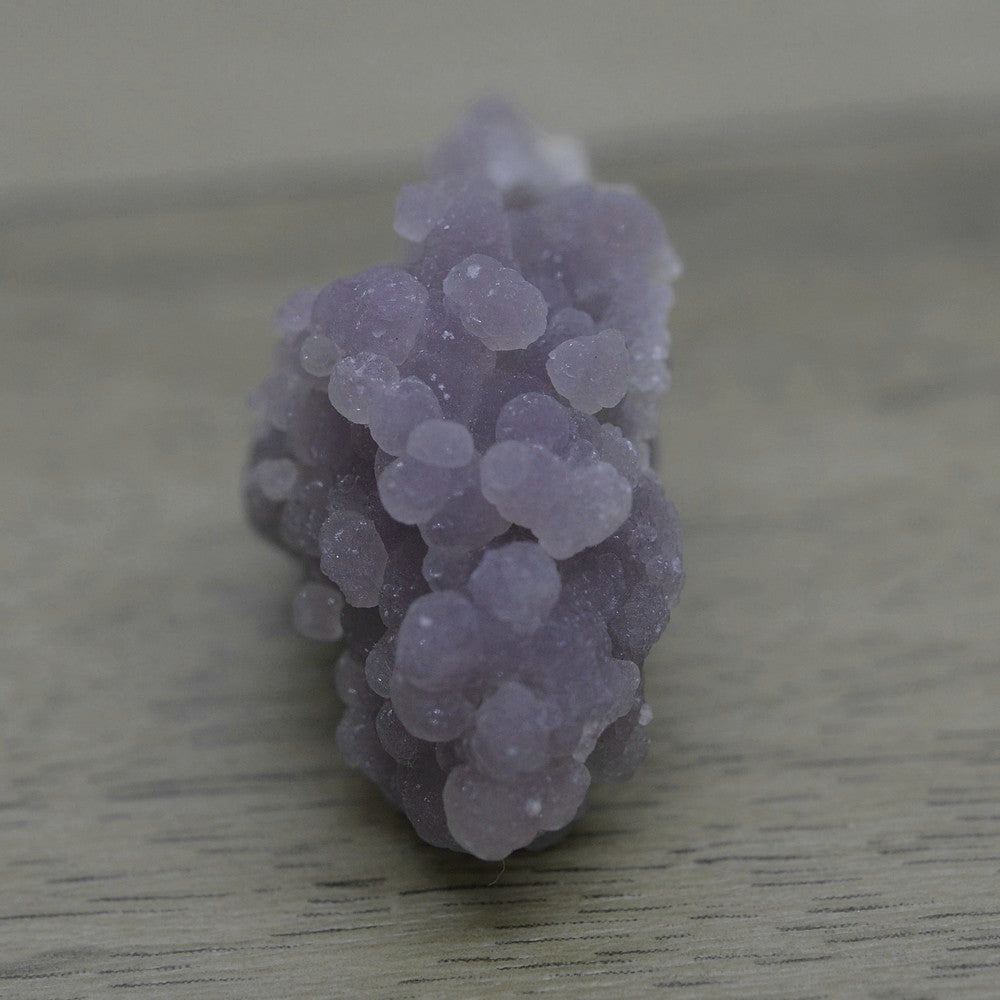 Calcédoine botryoïdale violette 25g de l'île de Sulawesi