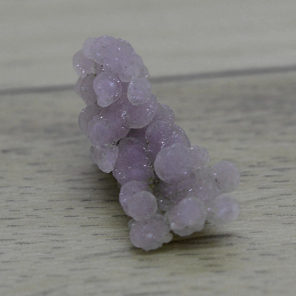 Calcédoine grappe de raisin violette claire de 3g