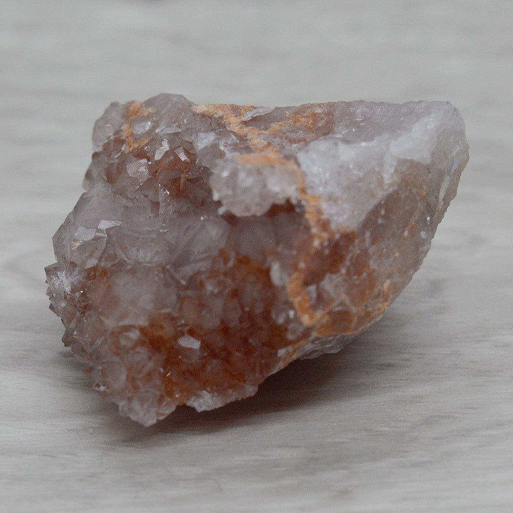 Cristaux de quartz hématoïde sur gangue 52g