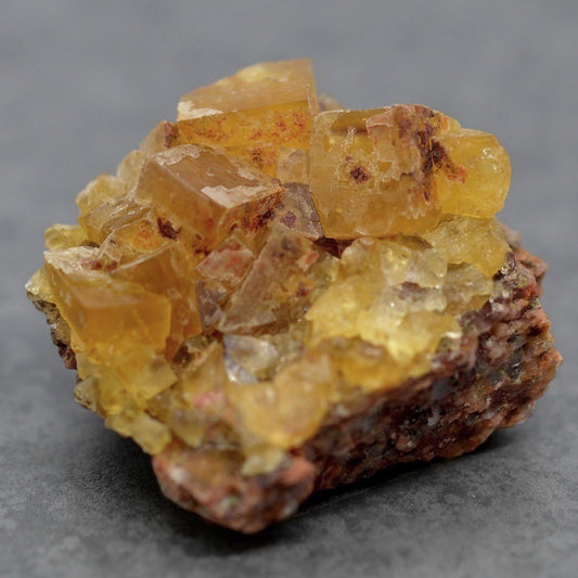 Fluorite jaune orange du Maroc sur gangue de 204g