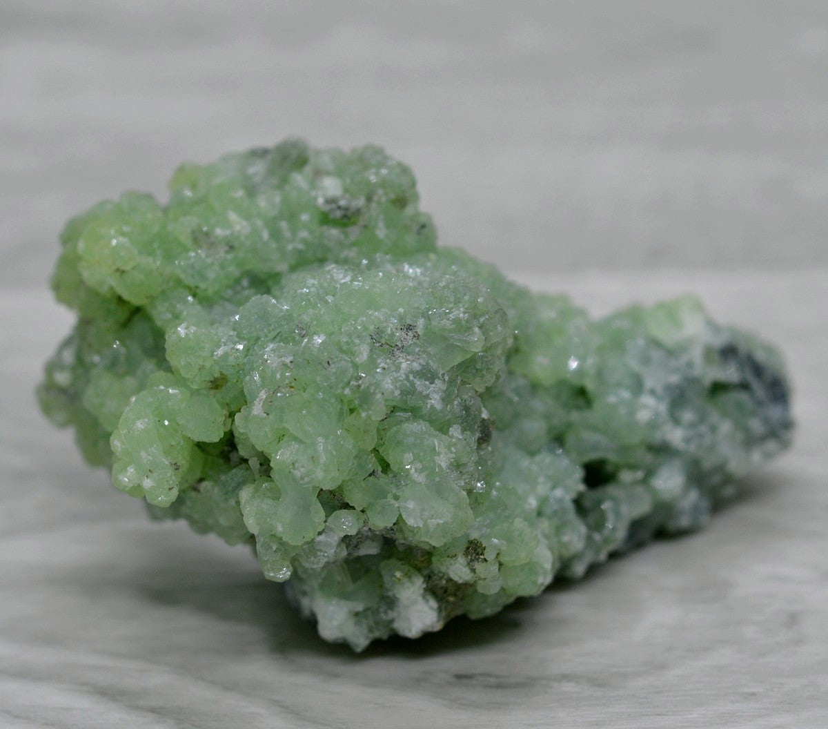 Prehnite pierre brute marocaine 158g